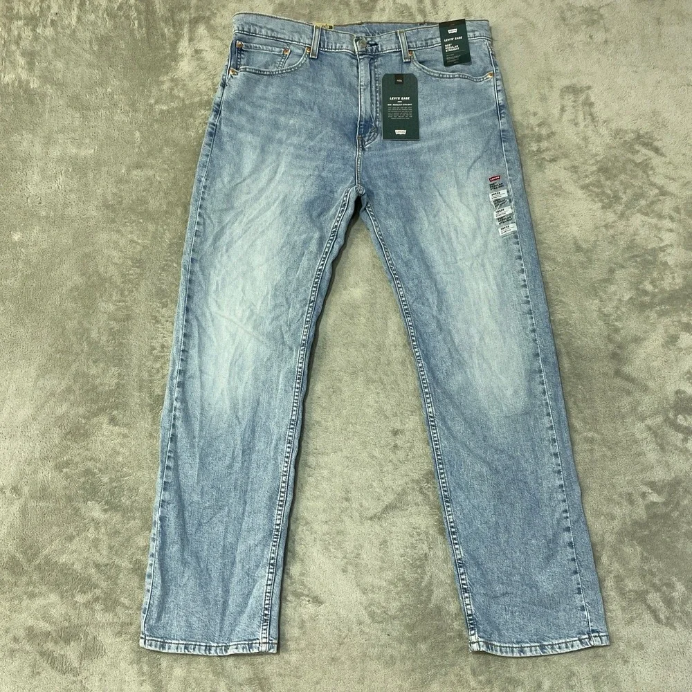 NWT Levi's 505 Regular Straight Jeans Men's 38x32 Light Blue Wash Cotton Blend